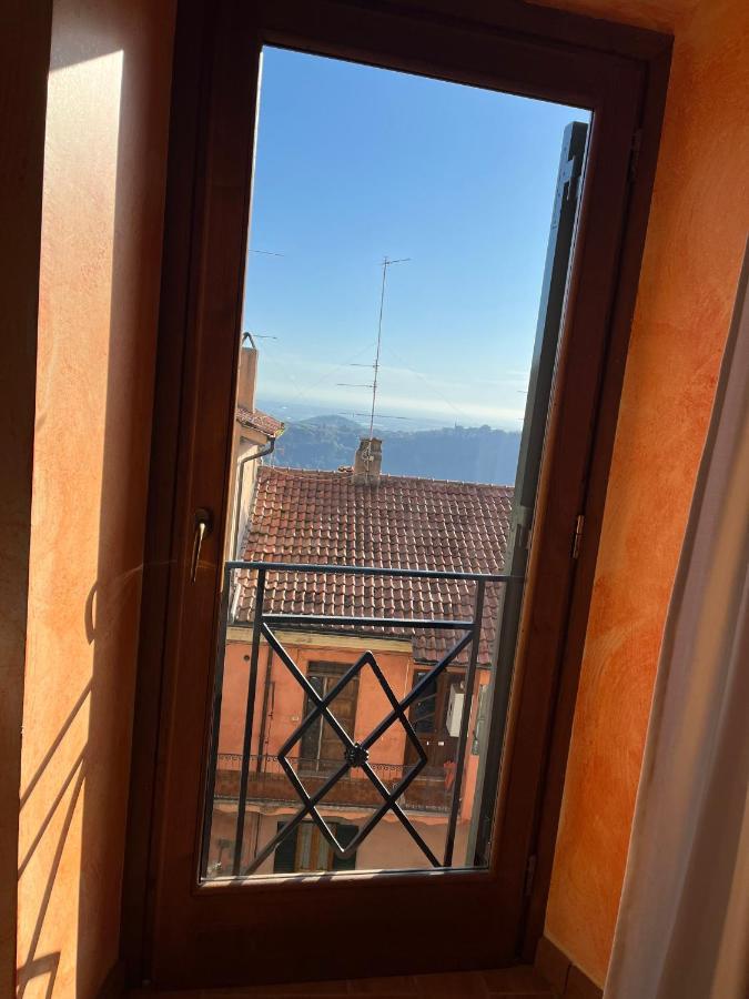 Hotel Diffuso Specchio Di Diana Nemi