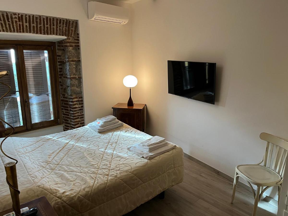 Diffuso Specchio Di Diana Hotel